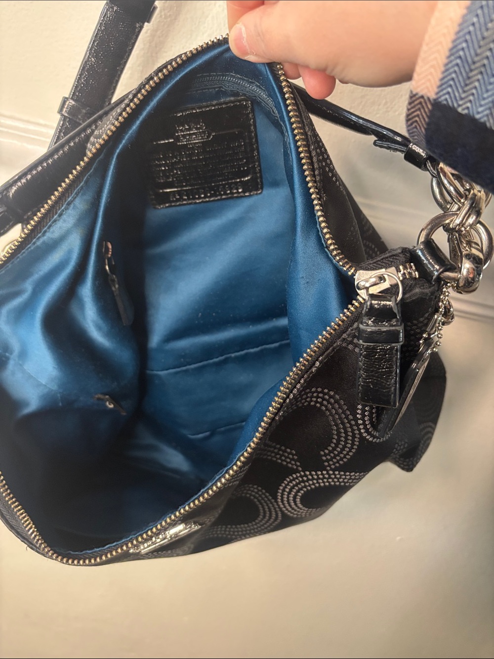 Coach Madison Dotted Op Art Black Signature Hobo Bag w/crossbody strap - Picture 12 of 16
